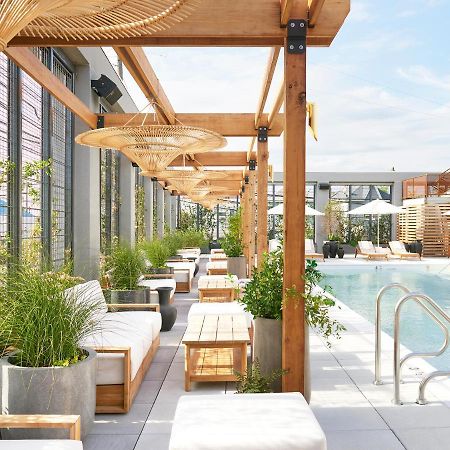 The Rockaway Hotel New York City Exterior photo