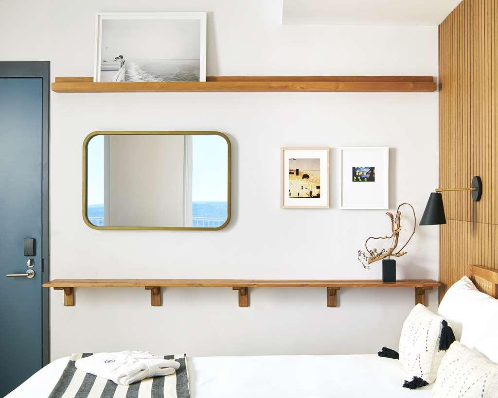 The Rockaway Hotel New York City Room photo